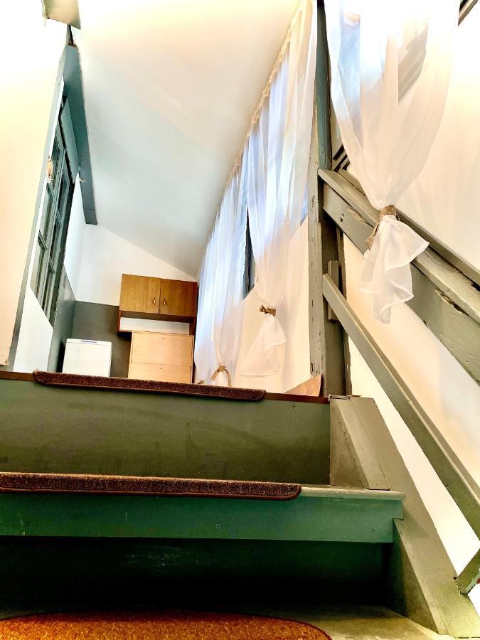 דירות בראשוב Apartament Rustic In Centrul Istoric מראה חיצוני תמונה